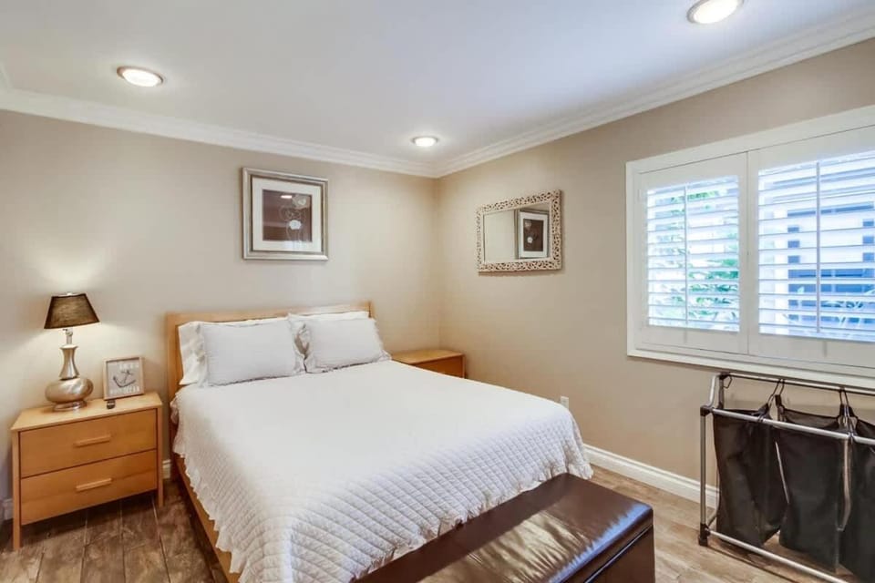 Mission Bay Getaway - Walk to the Water House in Mission Beach