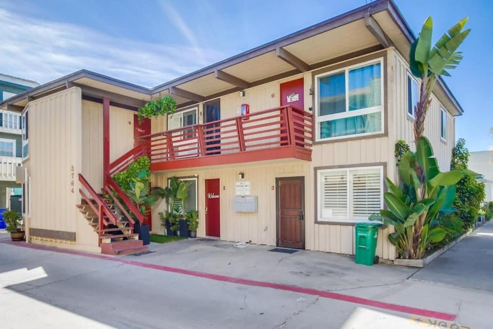 Mission Bay Getaway - Walk to the Water House in Mission Beach