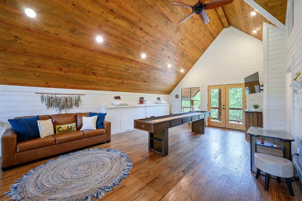 Sugarberry Farm - Stay for 8 House in Oklahoma