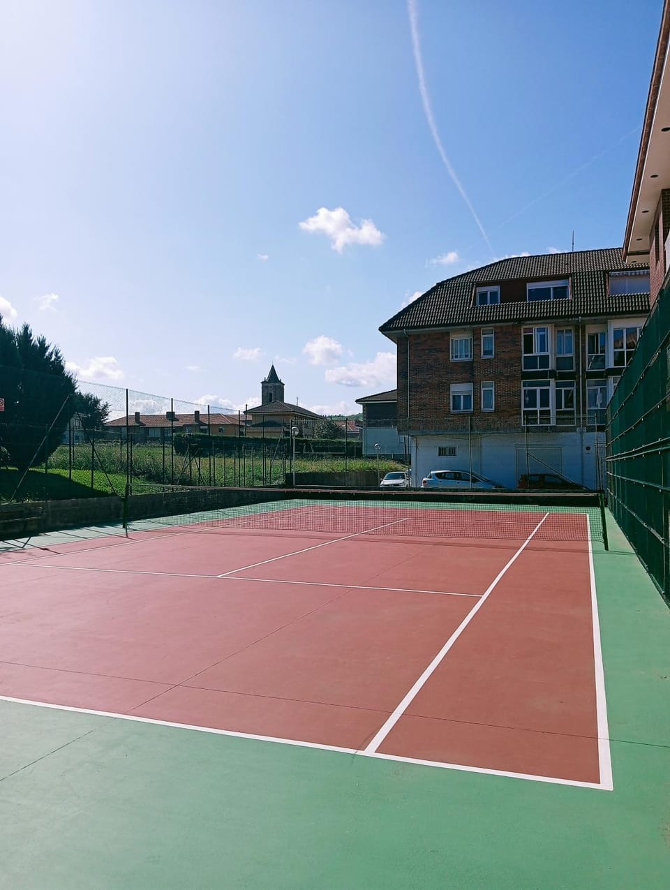 Tennis court