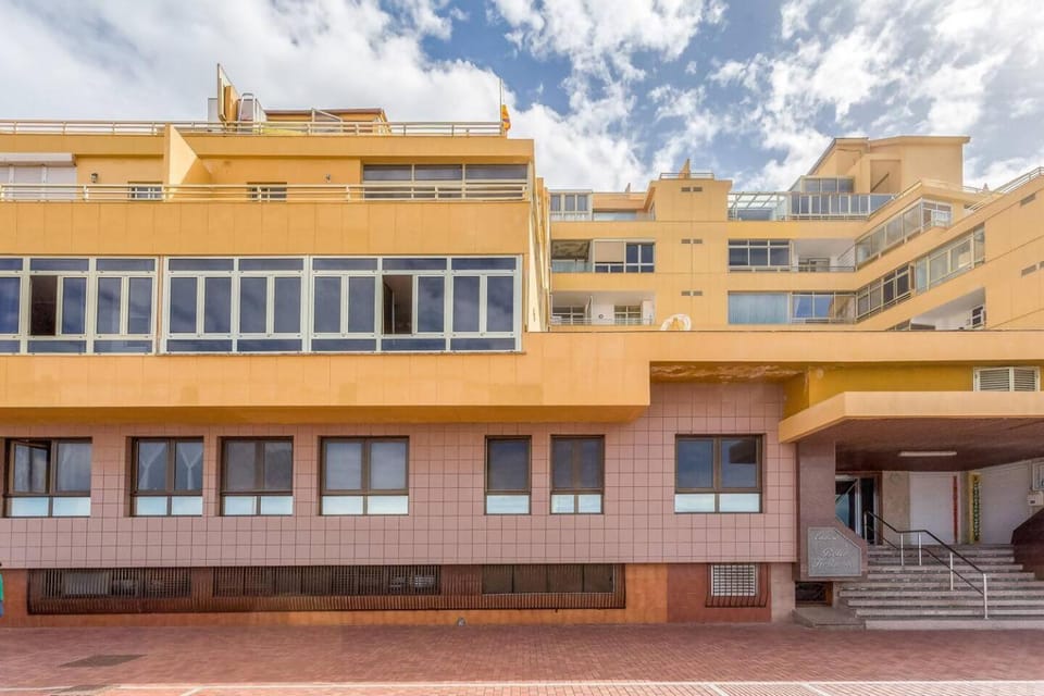 SG Bello Horizonte Sea View Apartment in Las Palmas de Gran Canaria