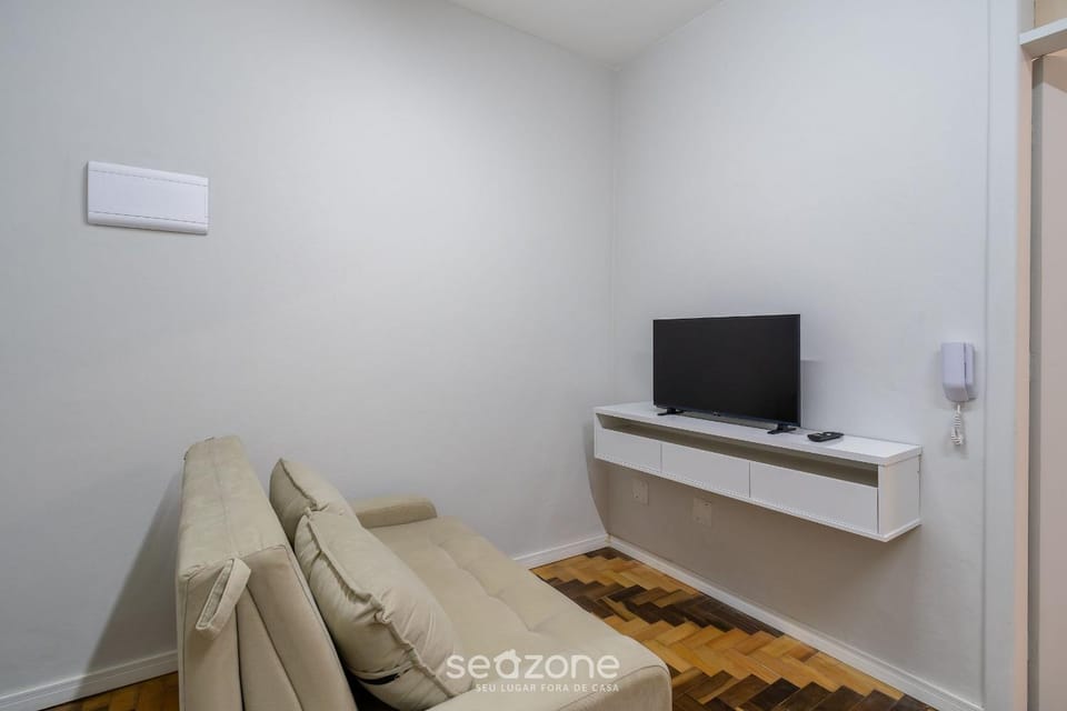 TV and multimedia, Living room, Dining area