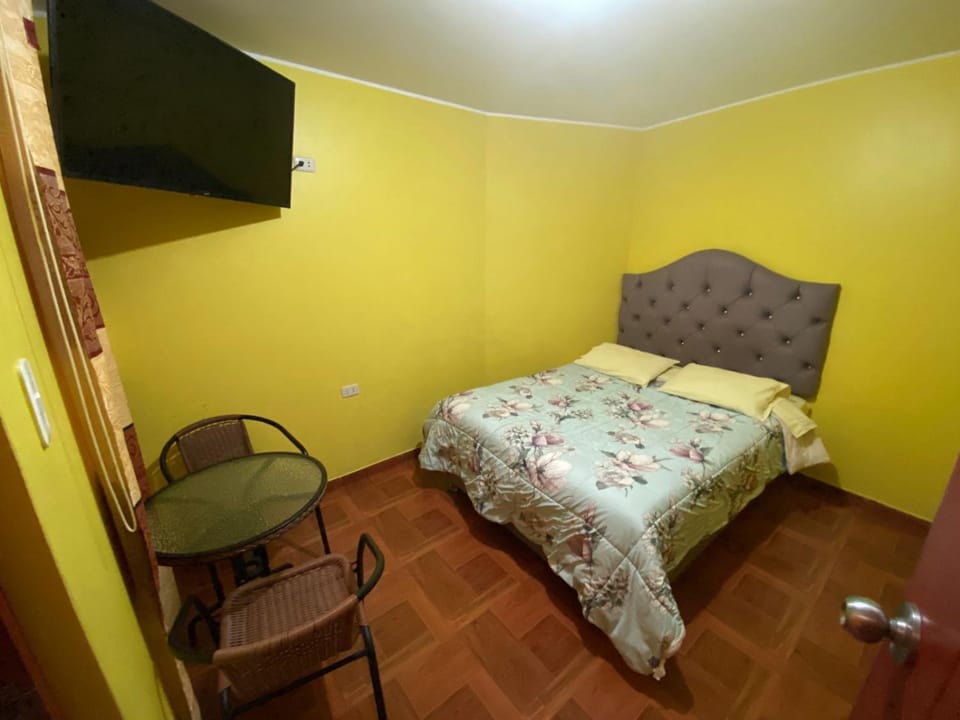 Churin Hostal J&D Bed and Breakfast in Lima Region, Peru