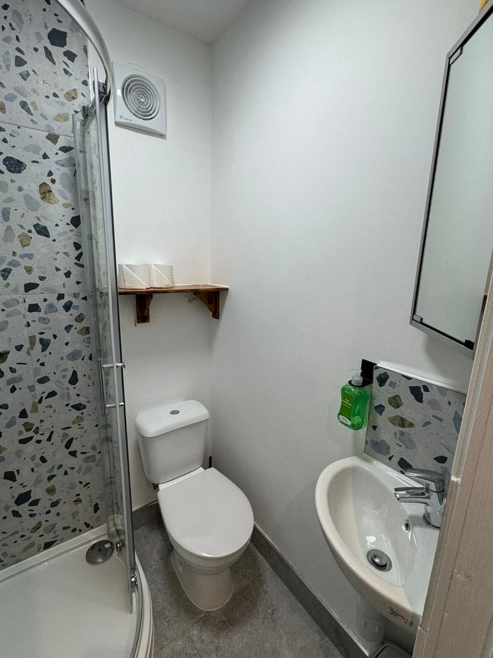 Bota Bungalow, Kidlington,Oxford Bed and Breakfast in Cherwell District