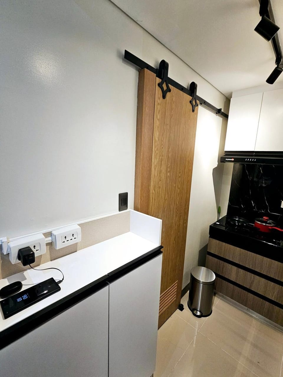 Brand New 2 Bedder near Malls SMDC Bloom Apartment in Muntinlupa