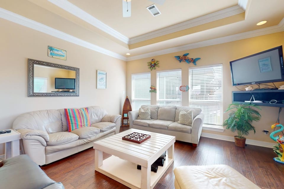 Escape Steps to Beach Large Deck Group Ready House in Bolivar Peninsula
