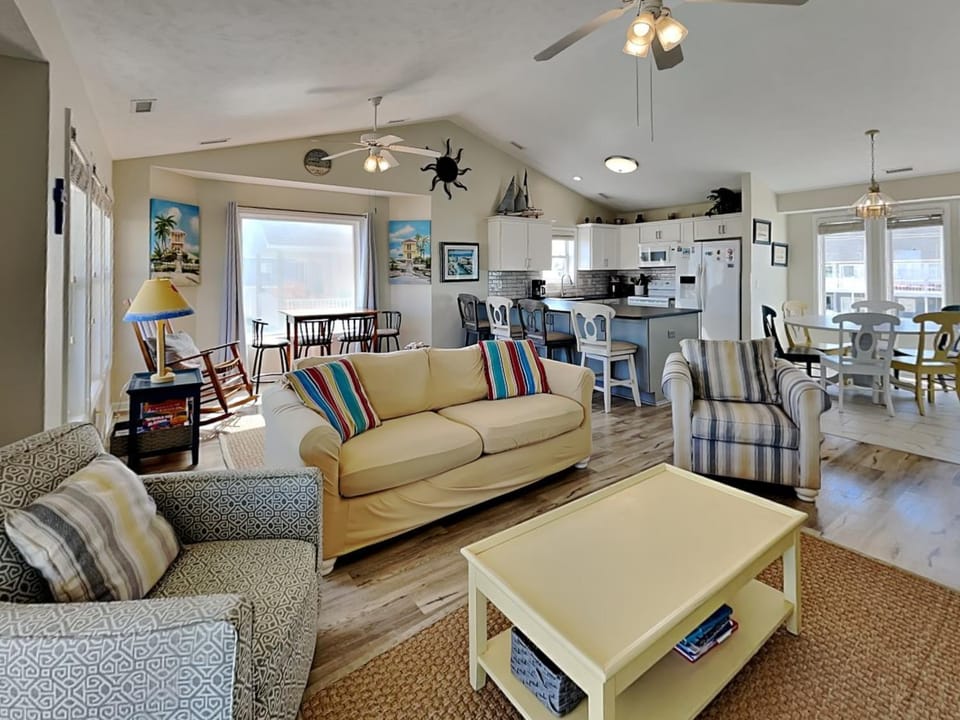 Song Of The Sea House in Surf City