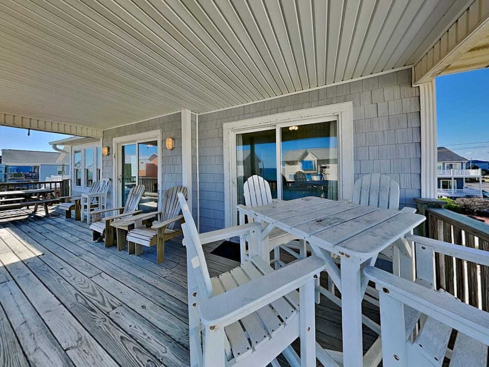 Song Of The Sea House in Surf City