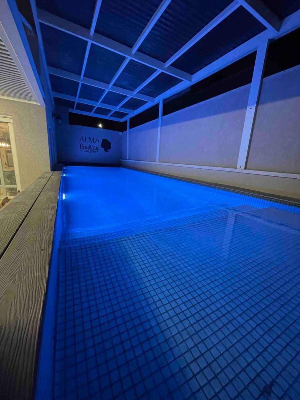 Pool view, Swimming pool