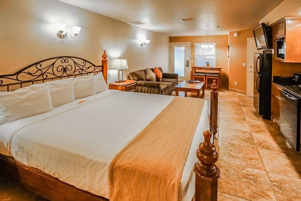 Sedona Springs Resort Studio Apartment with Resort Access Apartment in Sedona