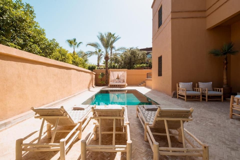 Balcony/Terrace, Swimming pool