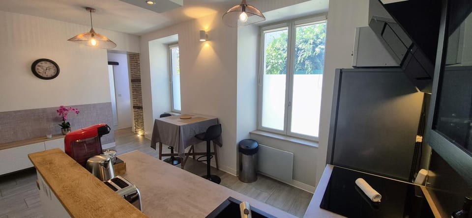 Escapade Pau Appart moderne avec terrasse privée Apartment in Pau