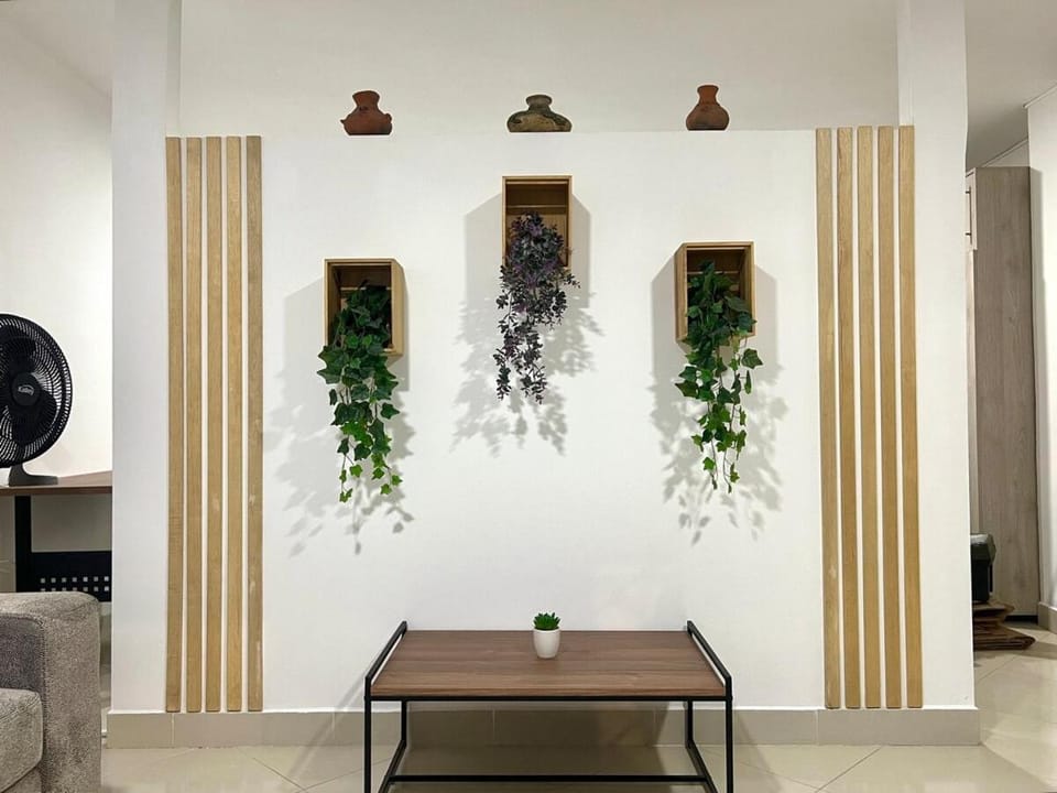 Comfortable and equipped apartment 5 minutes from the 70 Laureles Apartment in Medellin