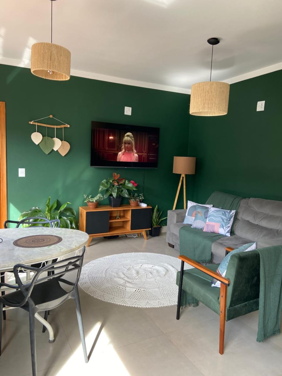 Communal lounge/ TV room, TV and multimedia, Seating area, Evening entertainment