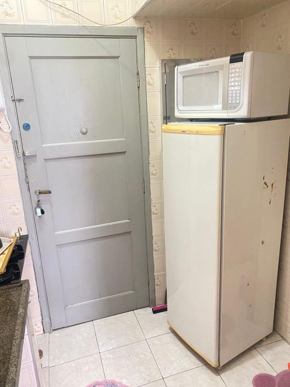 Kitchen or kitchenette, microwave