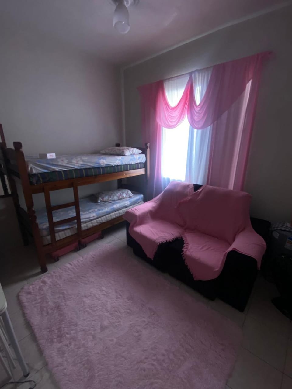 Photo of the whole room, Bedroom, bunk bed