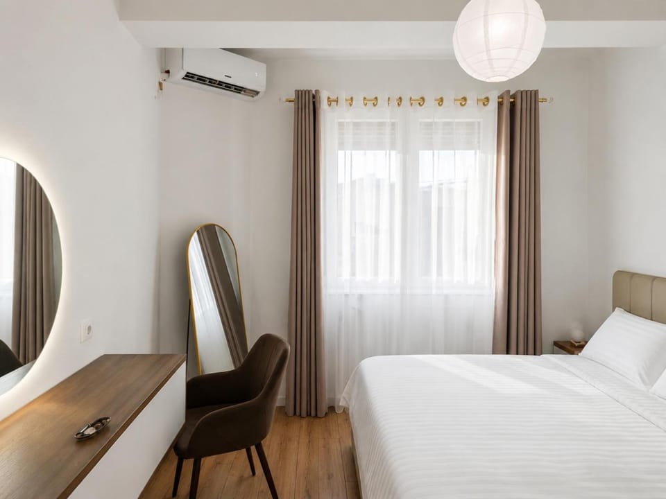 Matisse No7 - One Bedroom Apartment With Balcony Apartment in Tirana