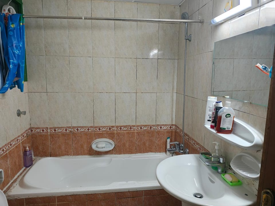 Modern Comfort Stay Vacation rental in Al Sharjah