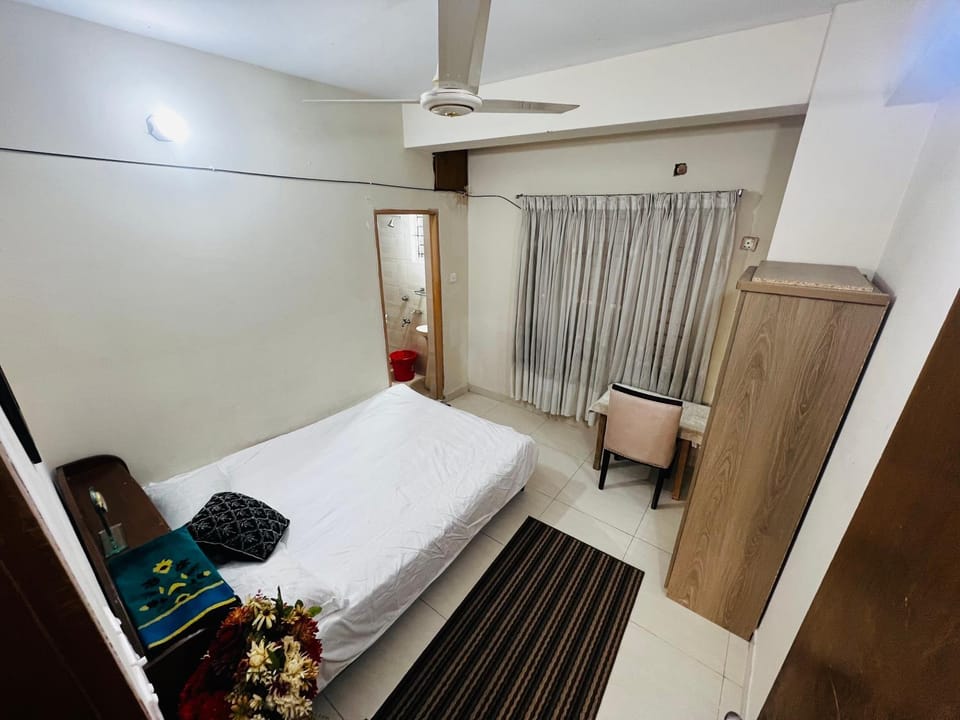 Gulshan Guest House Bed and Breakfast in Dhaka