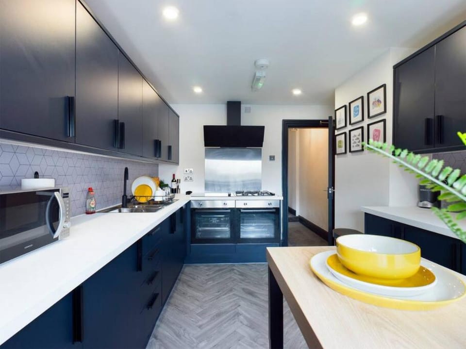 Exclusive private rooms in great houseshare Bed and Breakfast in Liverpool