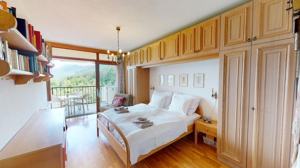 Bed, Photo of the whole room, Bedroom, towels, wardrobe