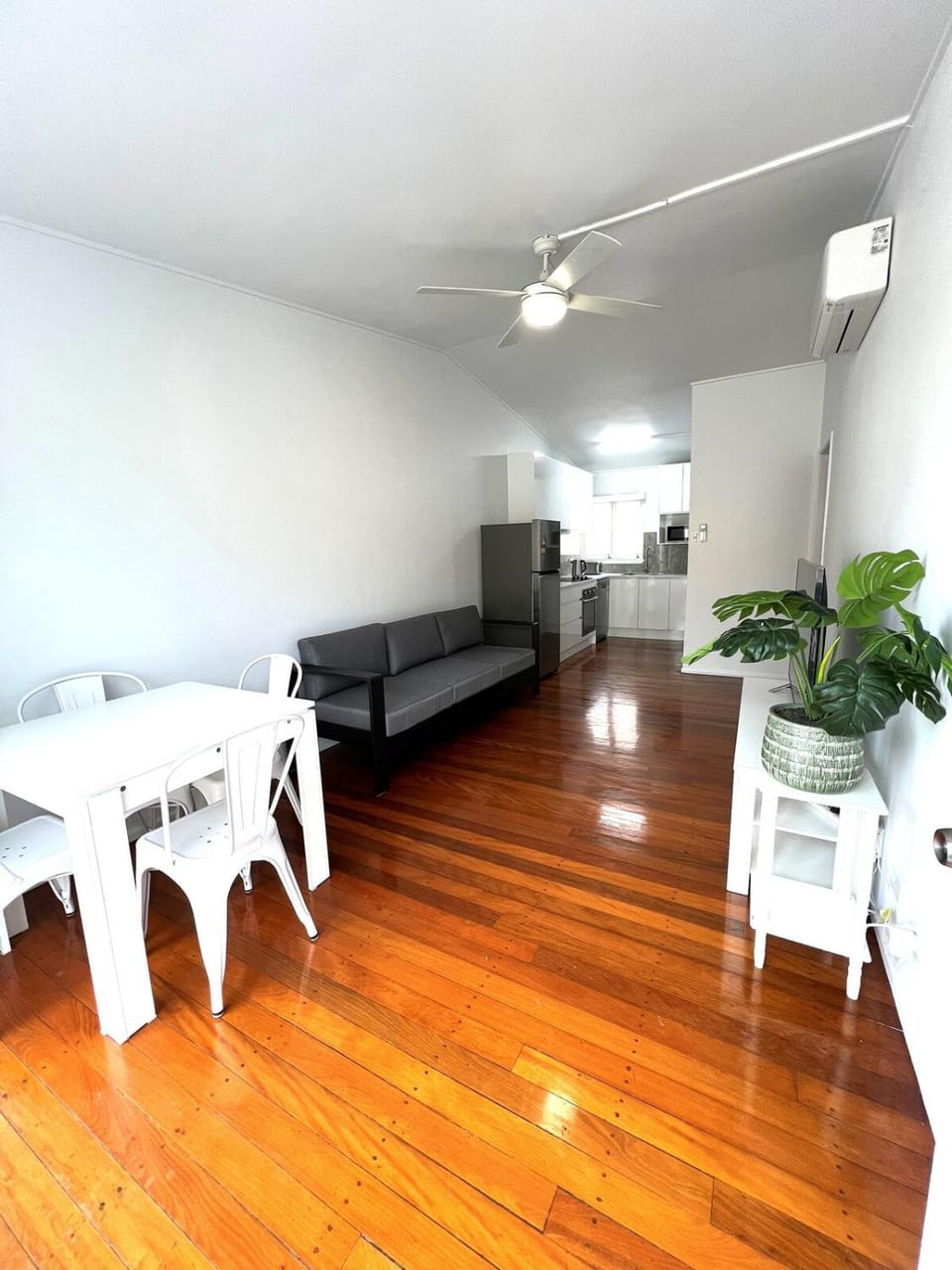 2bedrm unit next to southbank Villa in Brisbane