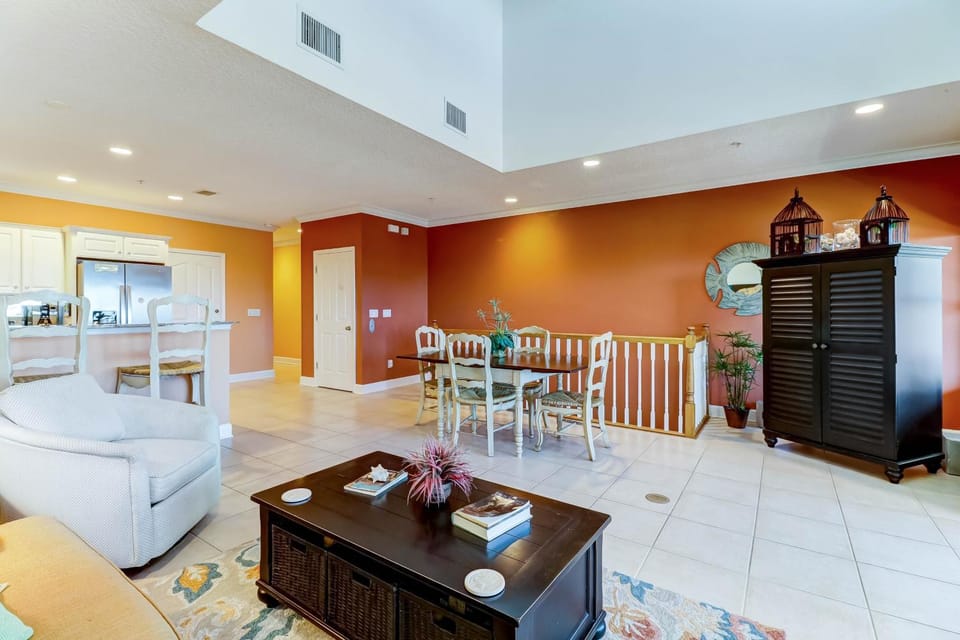Pet Friendly Condo with Private Parking and Elevator Apartment in Fernandina Beach