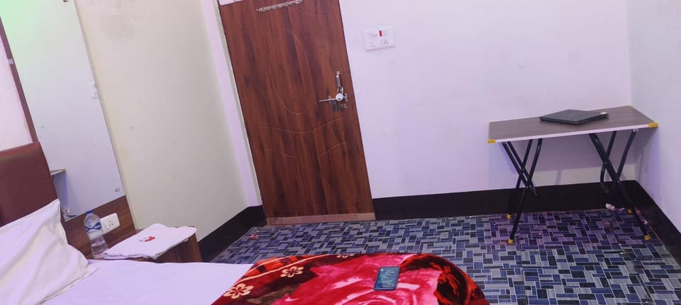 Bed, Photo of the whole room, Bedroom, furniture