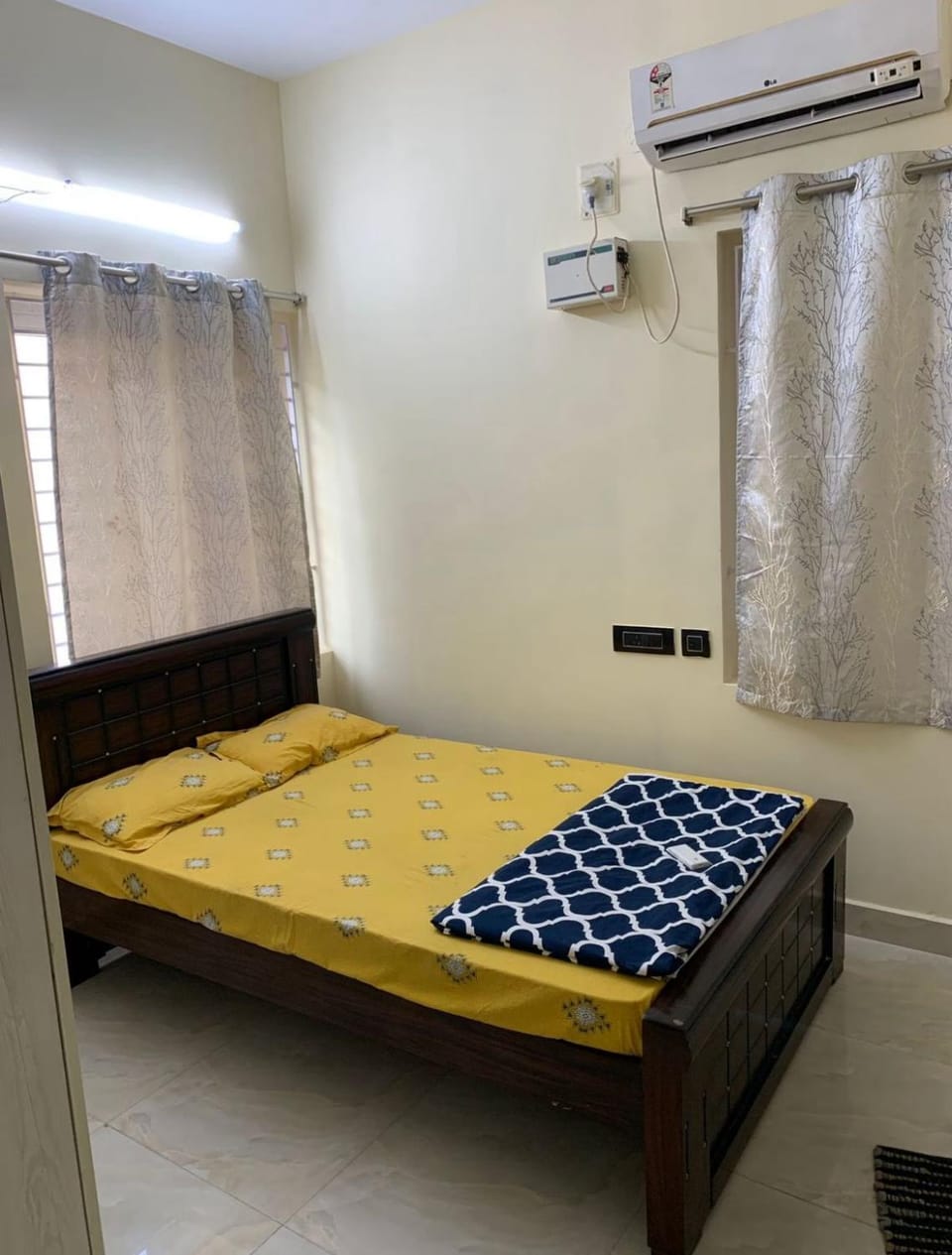 Tynampet Poes road 2 Apartment in Chennai