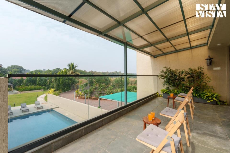StayVista at Villa Lemonade with BBQ & Bonfire Villa in Maharashtra
