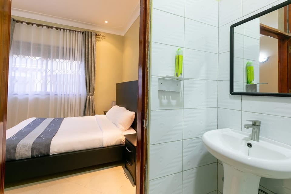 Toilet, Bathroom, Photo of the whole room
