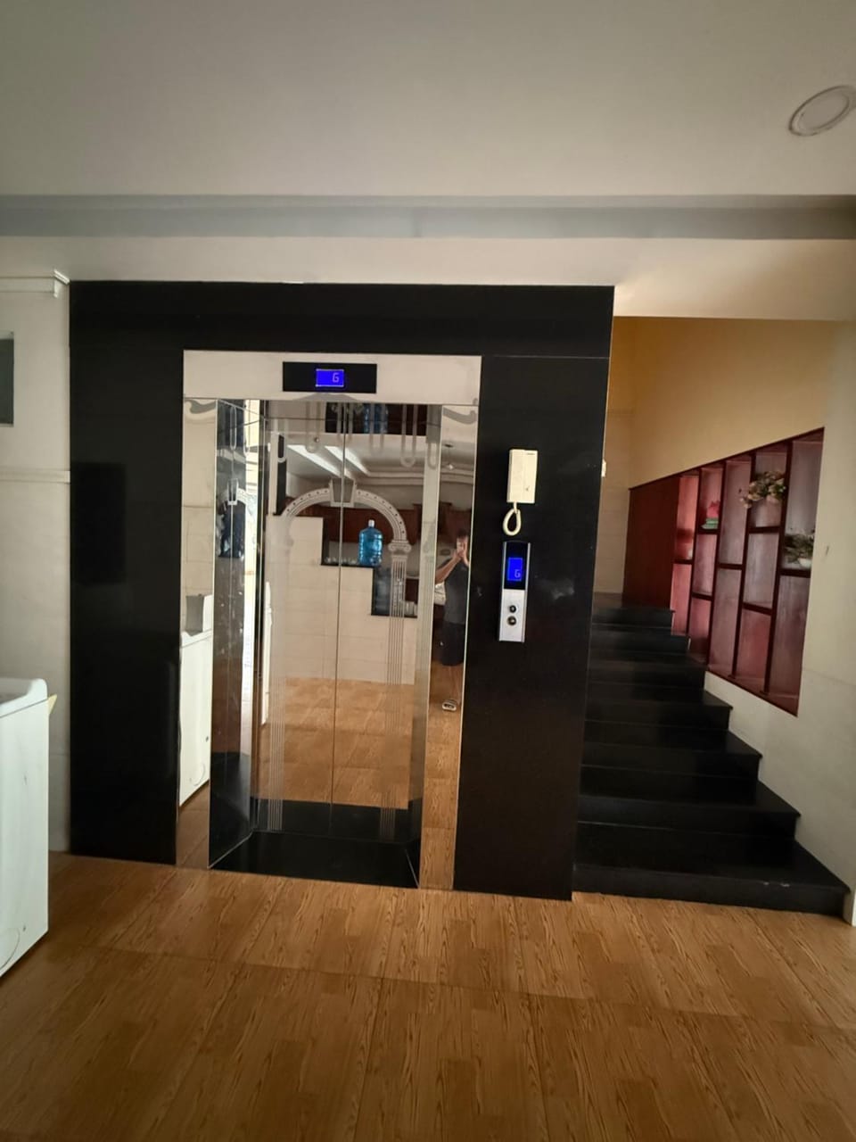 elevator
