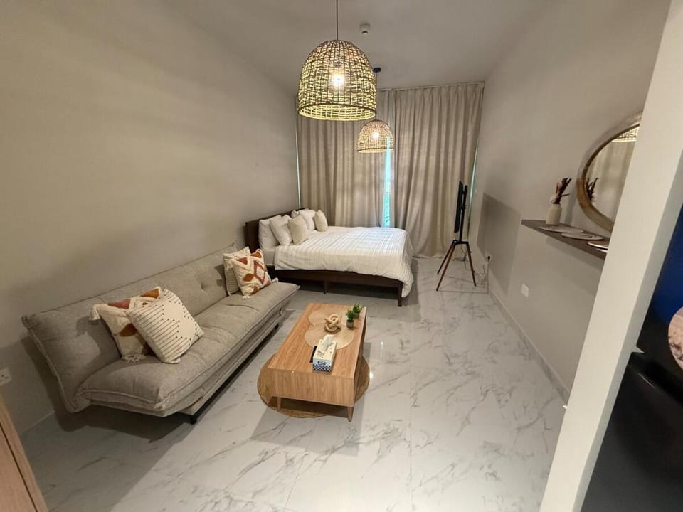 The chic Retreat Stylish Studio 2 Apartment in Abu Dhabi