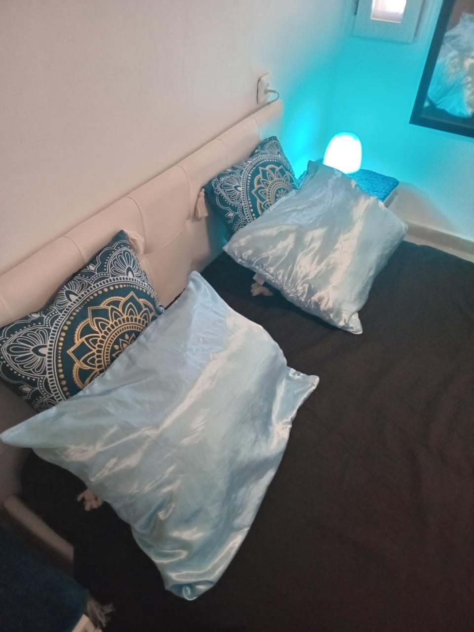 מון Apartment in South District