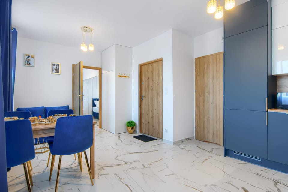 Kitchen or kitchenette, Living room, Seating area, Dining area, wardrobe