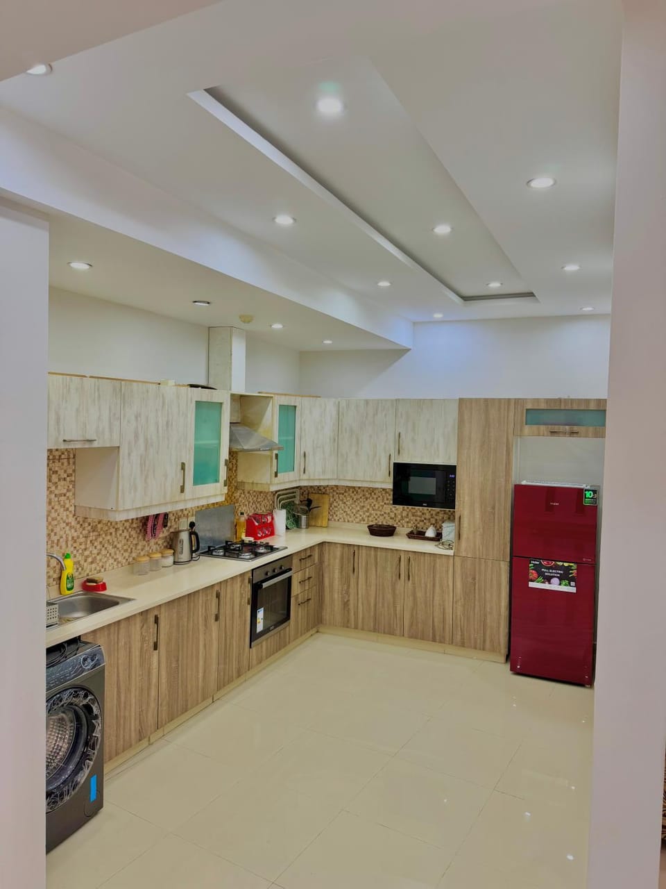 Kitchen or kitchenette, oven, stove