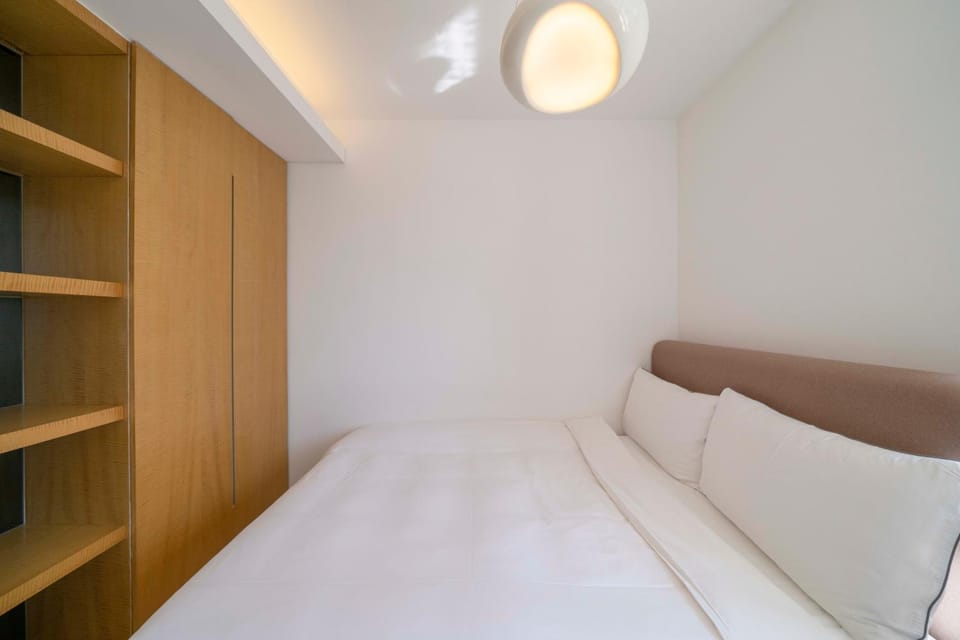 Bright 2BR 1 Living Room Suite Steps from Xujiahui Metro Apartment in Shanghai