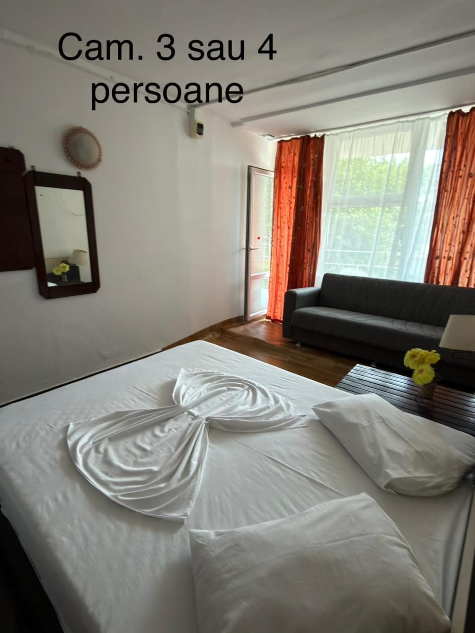 Bed, Photo of the whole room