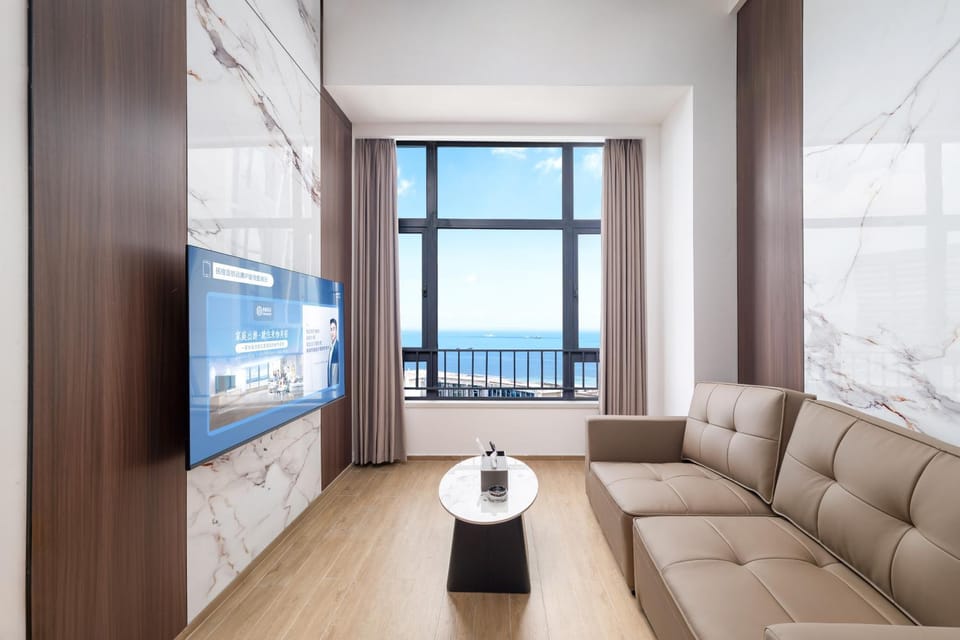Living room, Sea view
