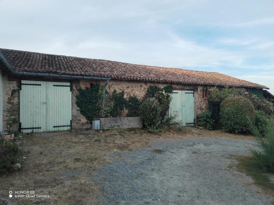 Longere centre bressuire House in Bressuire