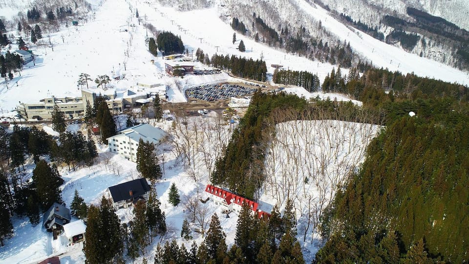 Nearby landmark, Day, Natural landscape, Bird's eye view, Winter, Mountain view
