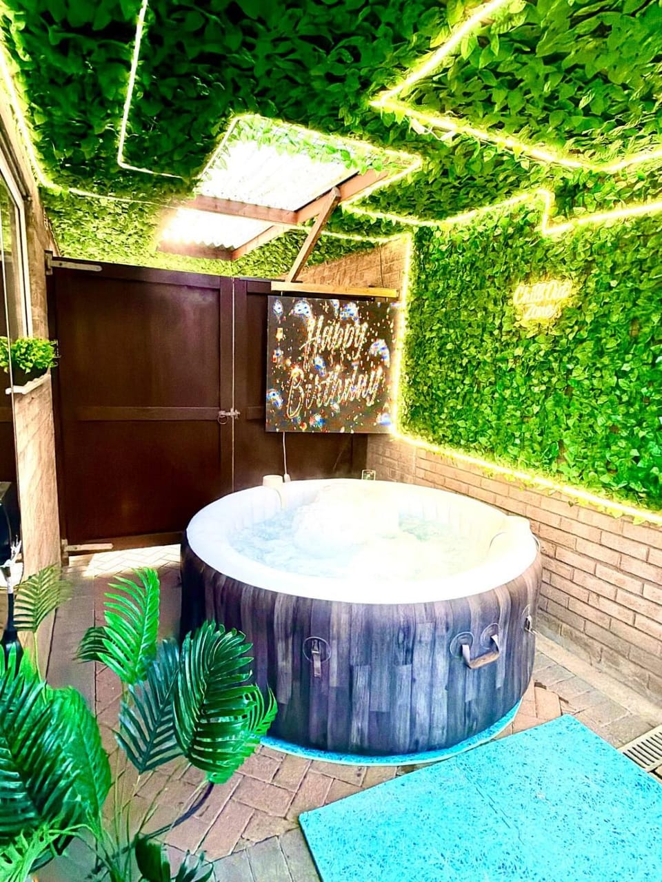 Hot Tub