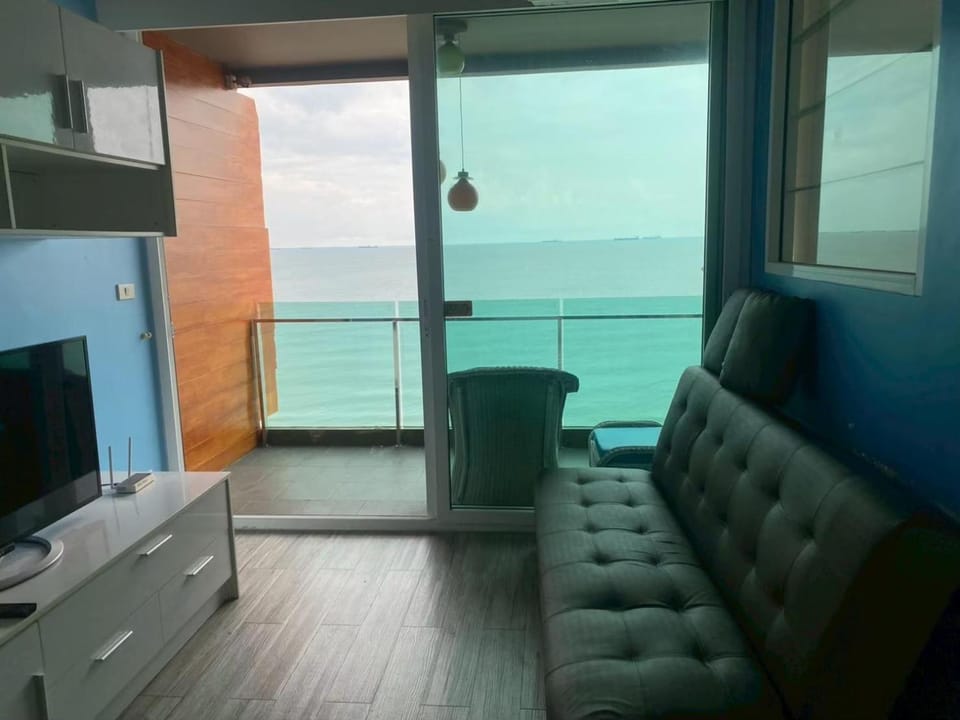 Ultimate River Beach Rayong-A801L Apartment in Rayong, Mueang Rayong District, Rayong, Thailand