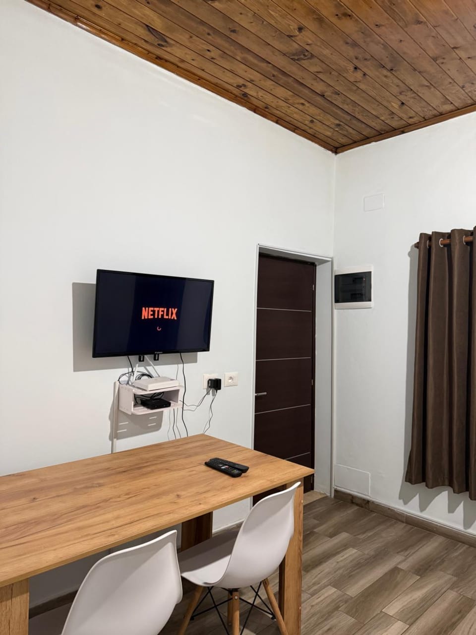 TV and multimedia, Dining area, Evening entertainment