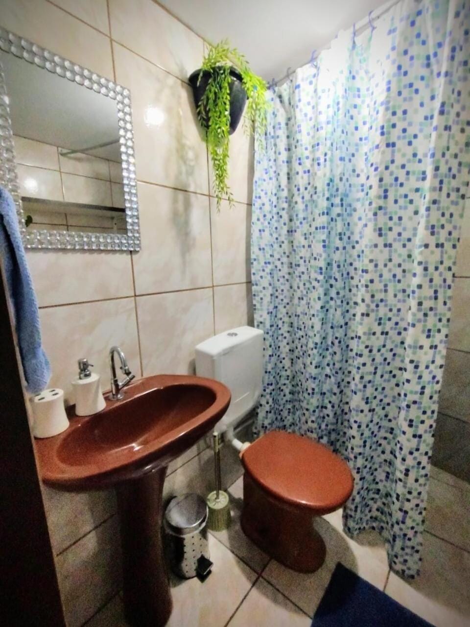 Floripa espaço independente com próx Centro e UFSC Apartment in Florianopolis