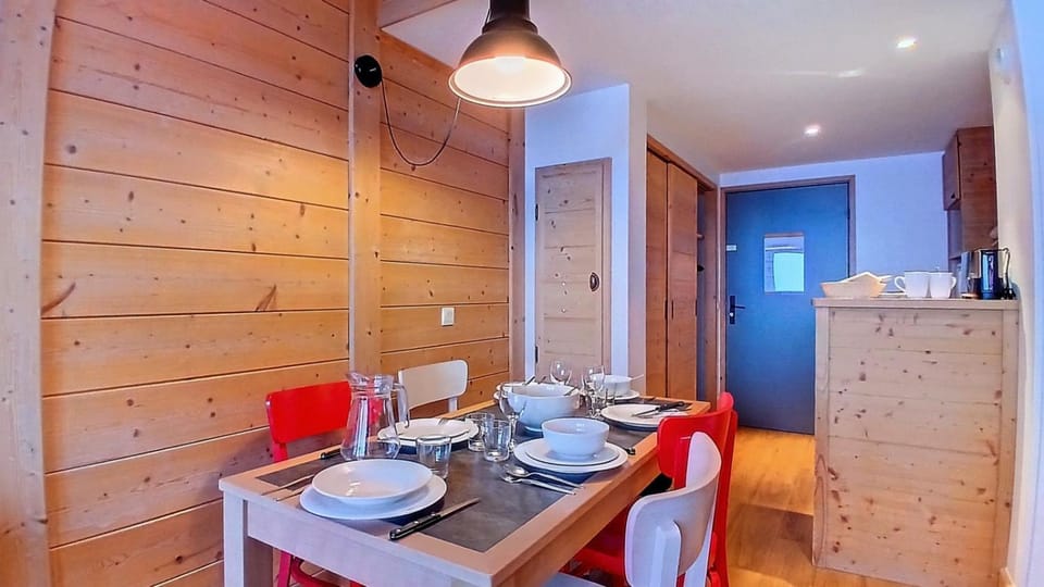 1208 Superbe T2 plein sud aux Menuires Apartment in Les Allues