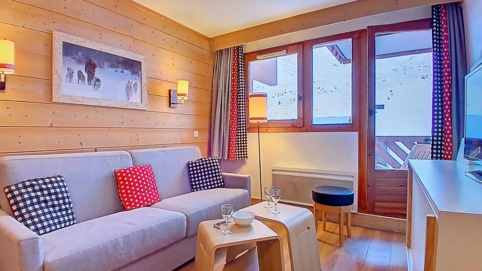 1208 Superbe T2 plein sud aux Menuires Apartment in Les Allues