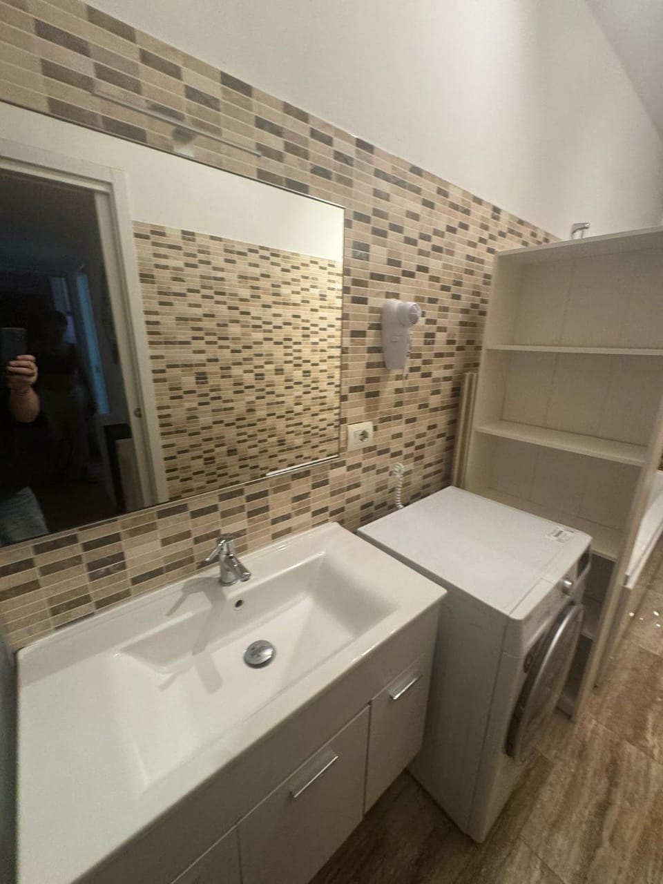Bathroom, Bath