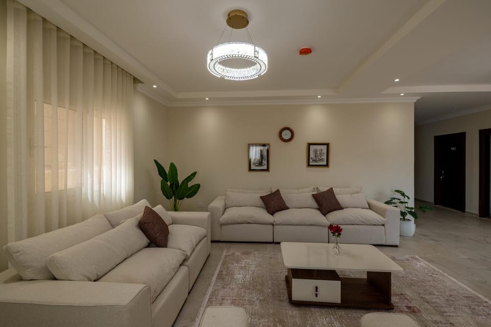 Lobby or reception, Internal: Not applicable to any particular room