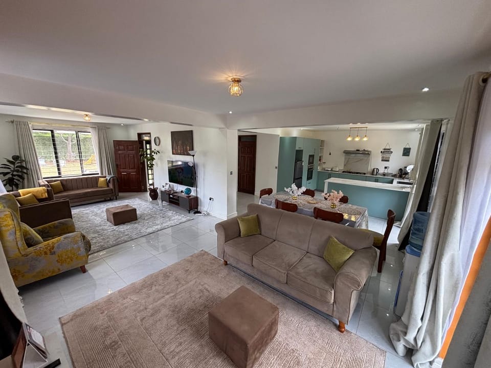 TV and multimedia, Living room, Photo of the whole room, Seating area
